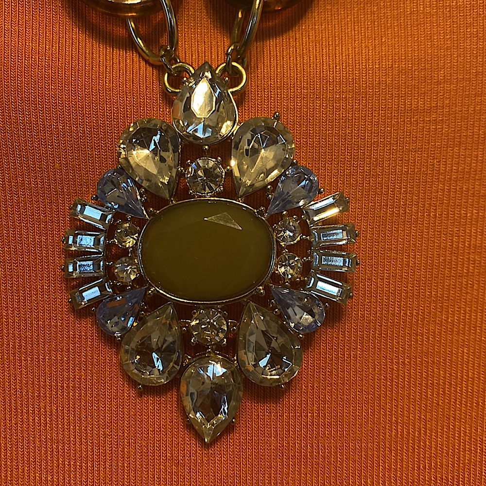 ‼️17' Long Gold Necklace with Stones from KOHLS
